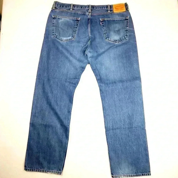 Levi's 505 Regular Fit Mens Denim Jeans 40x32 Straight Leg Classic Zip Fly Blue - Picture 9 of 16